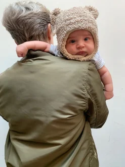 7 A.M. Enfant The Cub Mitten & Hat Set - Teddy - Oatmeal Teddy (0-6m)