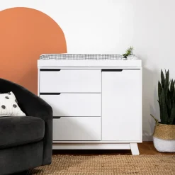 Babyletto Hudson 3-Drawer Changer Dresser, KD w/Removable Changing Tray In White