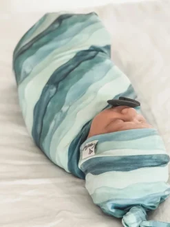 Copper Pearl Newborn Top Knot Hat - Waves
