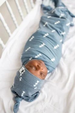 Copper Pearl Newborn Top Knot Hat - North