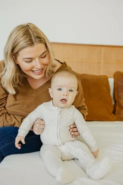 Copper Pearl Zip-up Footie - Oat (6-12M)