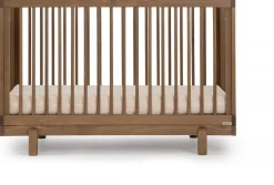 dadada Bliss 4-in-1 Convertible Crib - Walnut