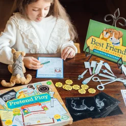 eeBoo Pretend Play Set - Veterinarian
