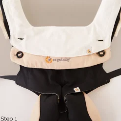 Ergobaby Four Position 360 Carrier Teething Pad and Bib - Natural