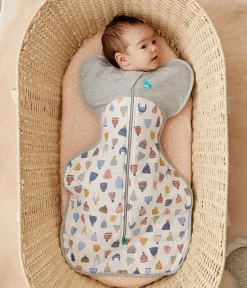 Love To Dream Swaddle UP Designer Collection Quilted Cotton 2.5 TOG, Small - Happy Hats White