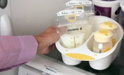 Medela Breastmilk Storage Solution