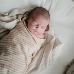 Mushie Organic Cotton Muslin Swaddle Blanket - Natural Stripe