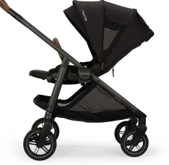 Nuna SWIV Lightweight Stroller - Caviar