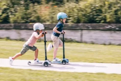 Scoot & Ride HighwayKick3 LED Scooter - Ash