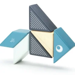 Tegu Travel Pals 6 Piece Magnetic Blocks - Whale