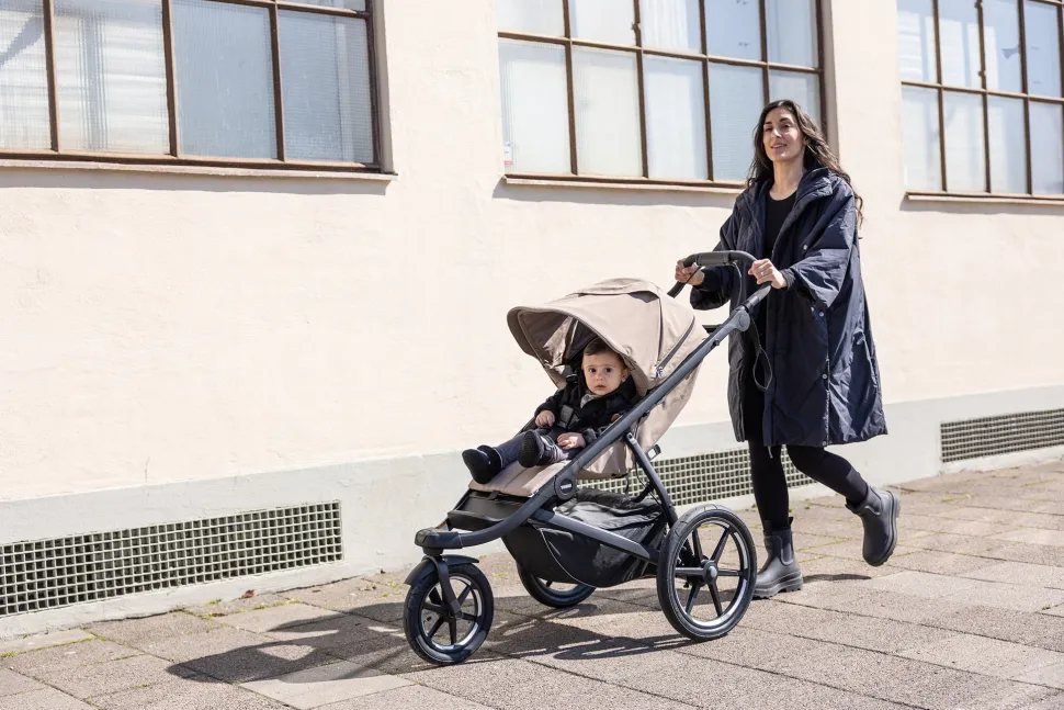 Thule Urban Glide 3 Single Jogging Stroller + Cup Holder - Tinted Taupe (Brixy Exclusive)