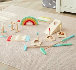 Wonder & Wise Wooden Mini Golf Game